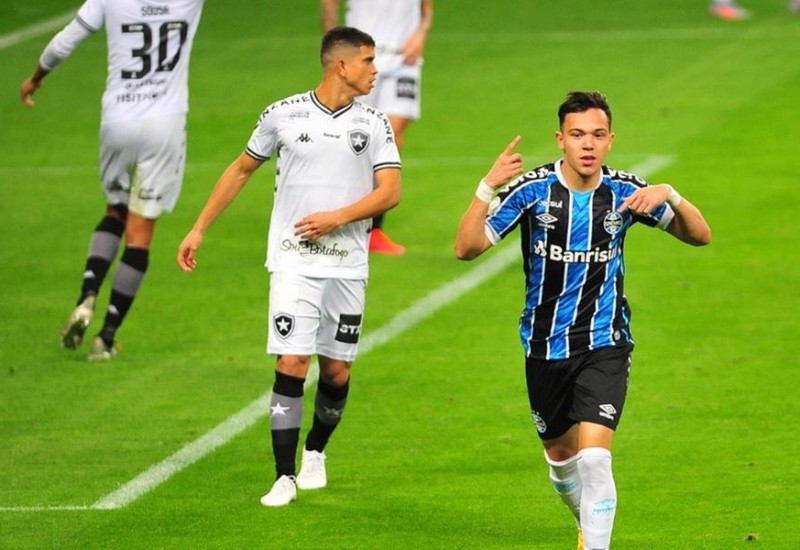 Com dois belos gols, Pepê garantiu a vitória tricolor