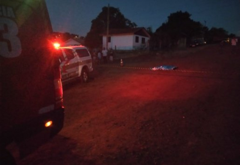 Autor das facadas foi preso uma hora depois do crime (foto: Corpo de Bombeiros)