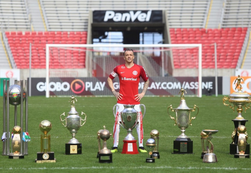 D"Alessandro se despede do Beira Rio no jogo de hoje contra o Palmeiras