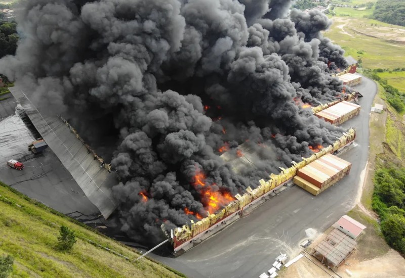 Imagens: Divulgação/Bombeiros