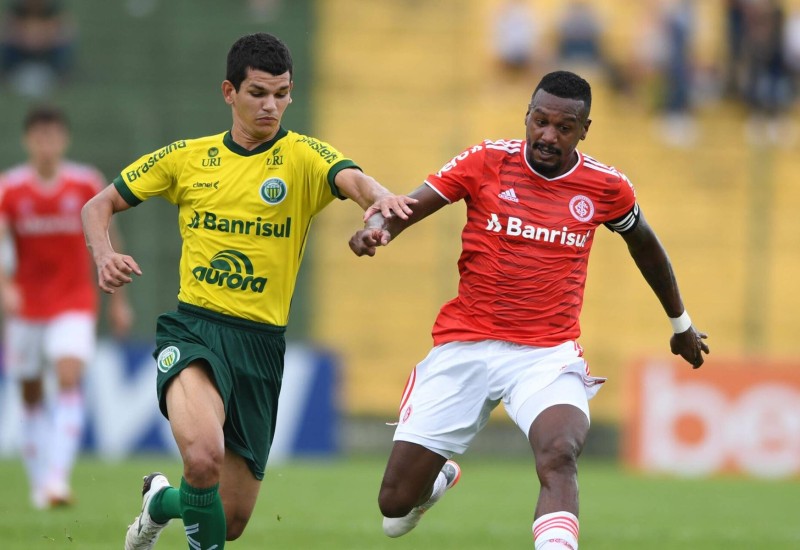 Com o revés, Inter cai para a terceira posição do Gauchão (Foto: Ricardo Duarte/ Internacional)