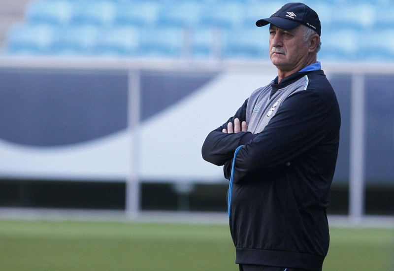 Tricolor optou pela experiência de Felipão para ajeitar a casaFoto: Lucas Uebel/Divulgação Grêmio