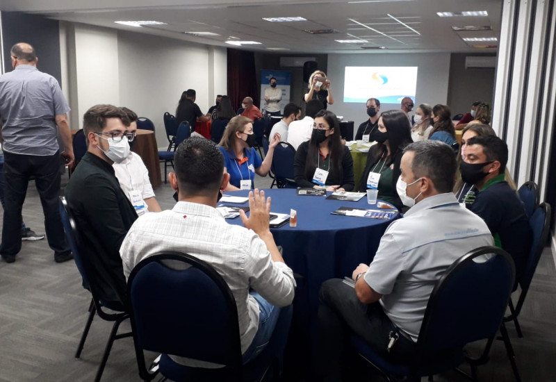 Sessão de Negócios  promoveu novas oportunidades ao fomentar negócios, buscar a integração e ampliar a rede de contatos entre os participantes. Fotos: Divulgação