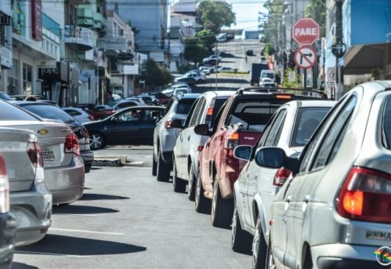 Comércio de São Miguel do Oeste projeta grande movimento no período natalino