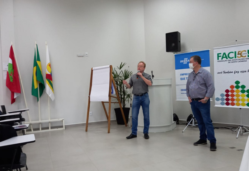 O workshop teve como propósitos unir e aproximar os núcleos da região e impulsionar a atuação do Programa Empreender. Foto: Ascom/Divulgação