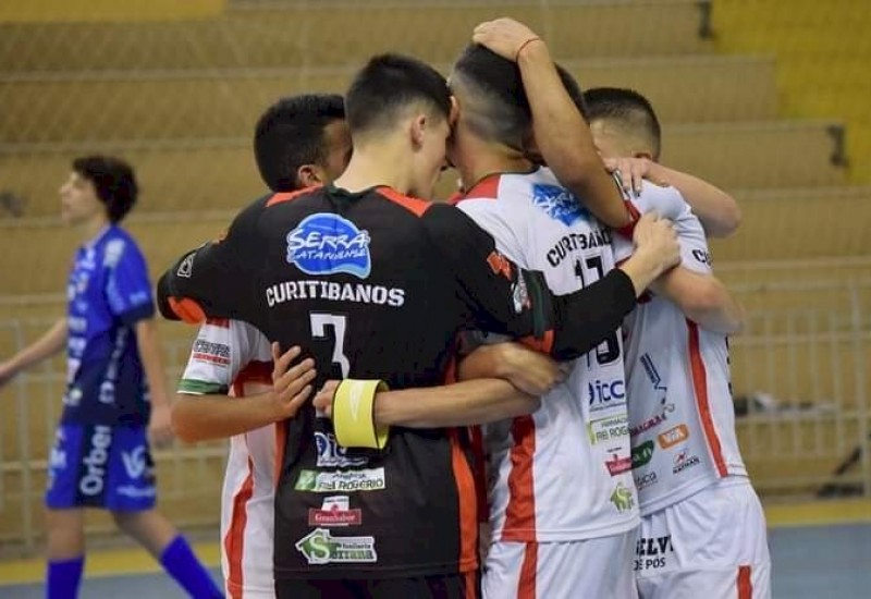 ADC Curitibanos é dono da melhor campanha na fase classificatória