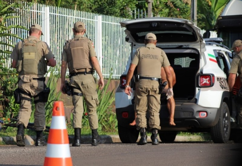 Fotoi Marcos Lewe/103 FM