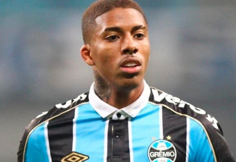 Com um futebol de refinada técnica, Jean Pierre faz a diferença no time do Grêmio