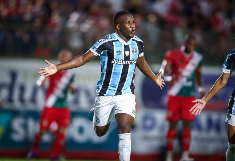 O jovem atacante Elias foi um dos poucos que se salvou do vaxame em Frederico (FOTO: LUCAS UEBEL/GREMIO FBPA)