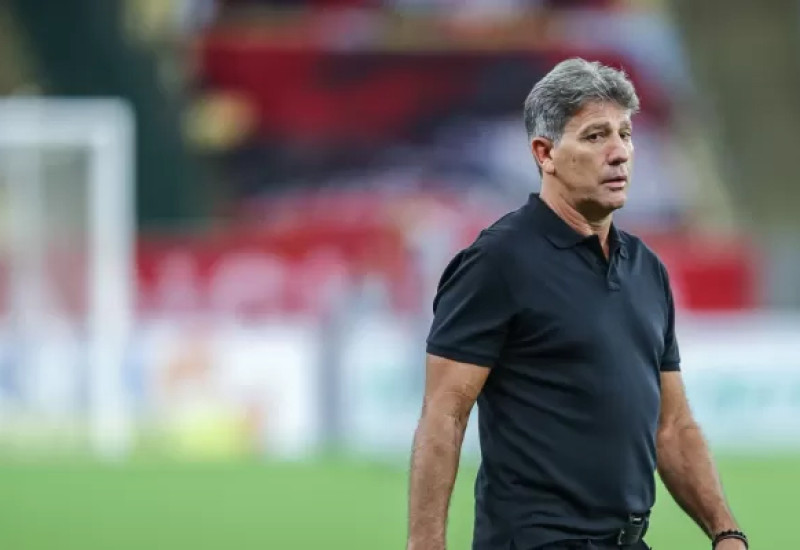 Lembrado pra seleção brasileira, Renato renovou com o Grêmio (Foto: Lucas Uebel/Grêmio)