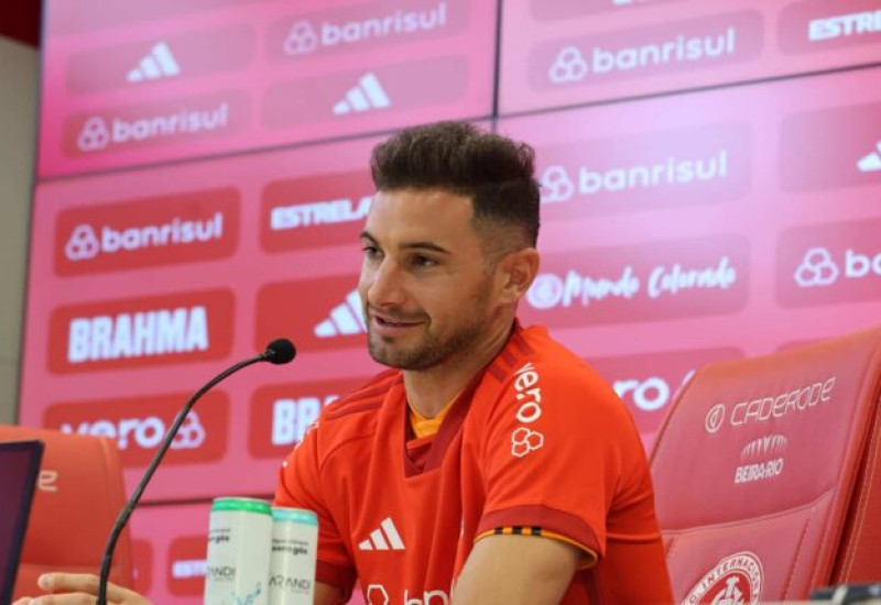Lucas Ilário, novo reforço para o ataque do Inter (Foto: Ricardo Duarte/Inter)