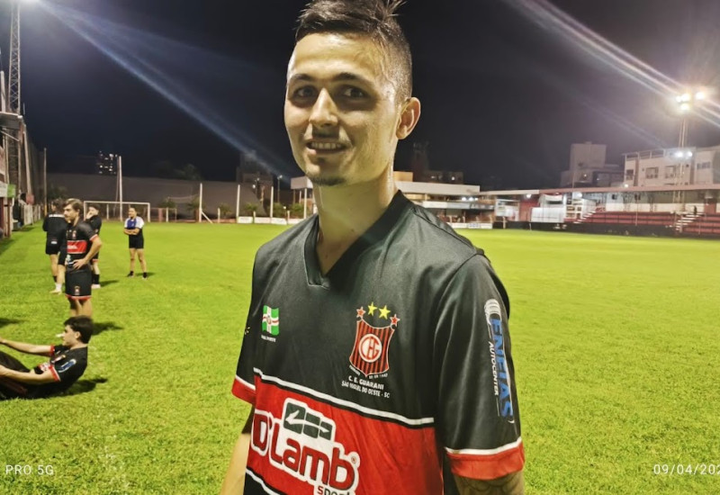 Miqueloto, zagueiro do Guarani (Foto: JRTV/Jornal Regional)