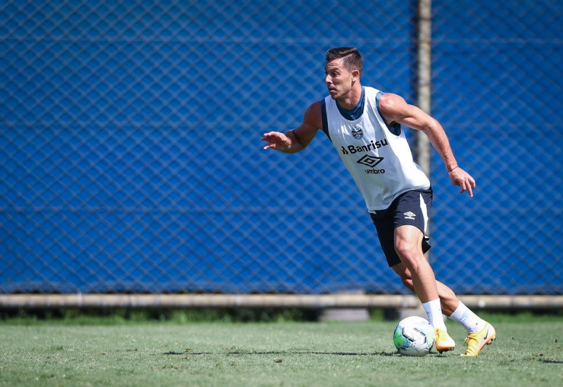 Churín é a principal esperança para acabar com o jejum de vitórias do Grêmio que já dura sete jogos 