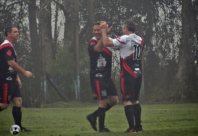 Vasco classificou seus dois times para as quartas de final (Foto: Gustavo Probst)