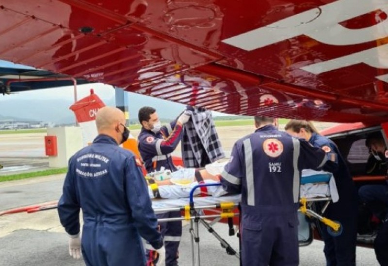 Transporte da criança foi feito pelo helicóptero Arcanjo – Foto: BOA/Divulgação/ND