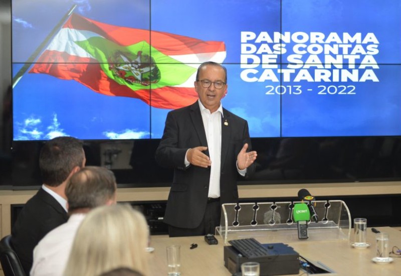 Jorginho Mello fala das contas públicas do Estado — Foto: Eduardo Valente/Divulgação/ND