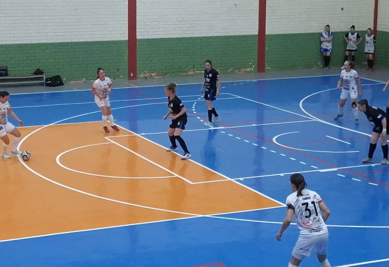 Gol de Bico, atual bicampeão, duela com Monte Carlo nas quartas de final (Foto: Stenio Wathier/JRTV)