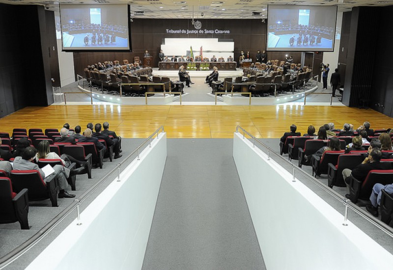 A solenidade de diplomação acontece nesta segunda-feira (19), na Sala de Sessões Ministro Teori Zavascki, no TJSC. Foto: Divulgação/TJSC.