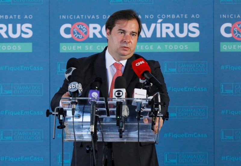 Maia defende o adiamento da eleição, mas sem prorrogação de mandato