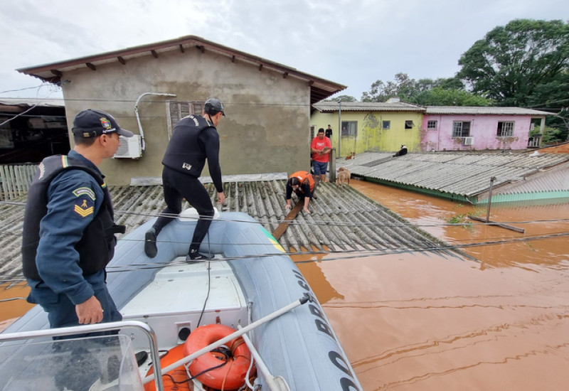 Situação pode se agravar com a queda de temperatura no RS (Foto: Marinha do Brasil)