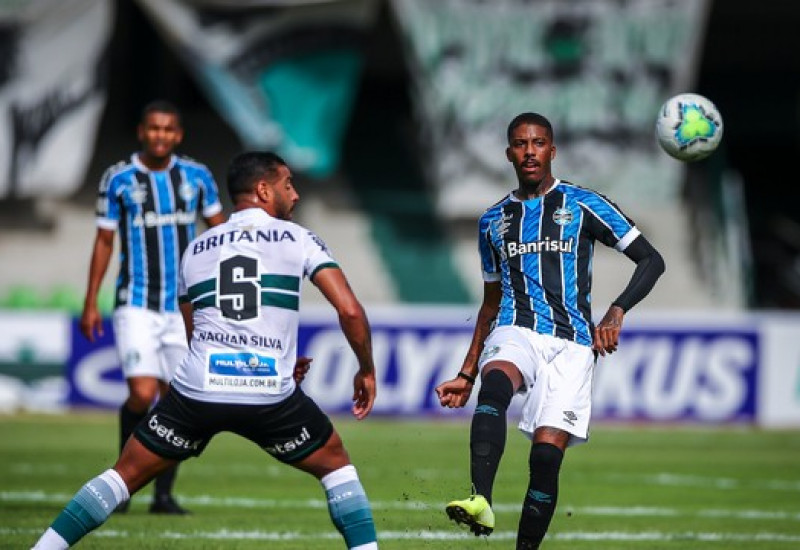 Em má fase, Jean Pierre desperdiça pênalti e pede desculpa ao torcedor