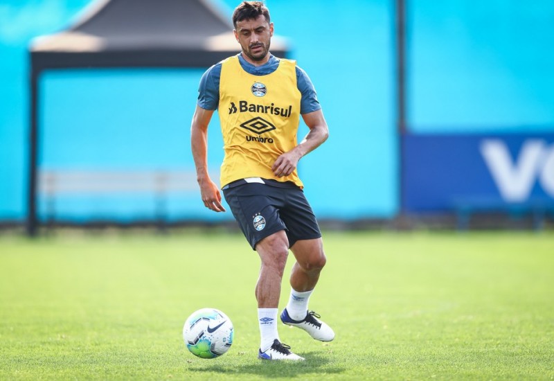 Robinho é a opção número m para substituir Alisson