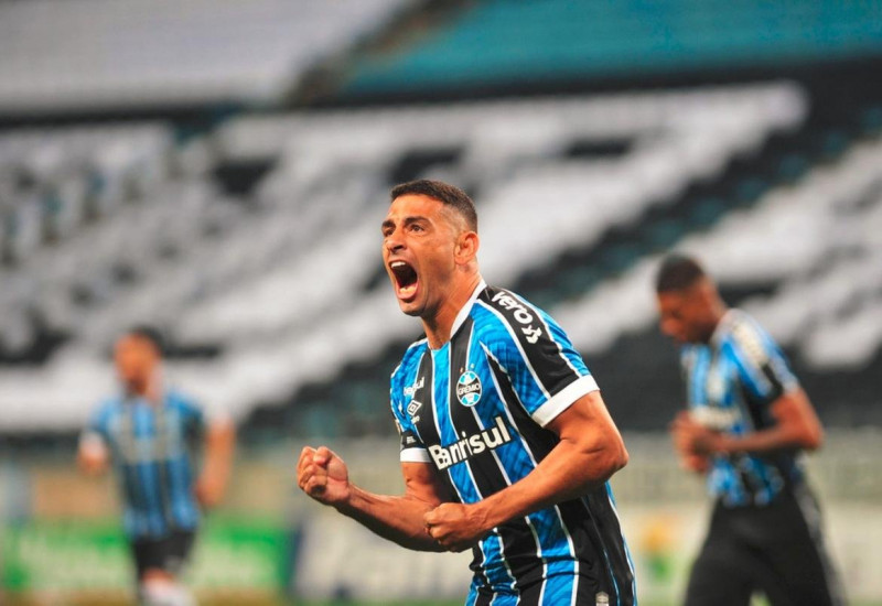 Luciano evitou que a decisão da vaga fosse para os pênaltis