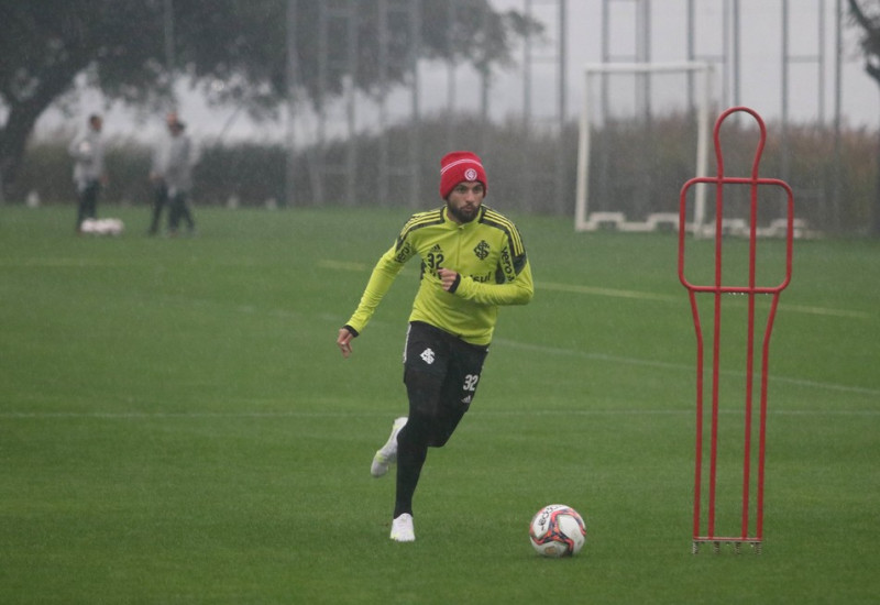 Yuri Alberto, no treino do Inter — Foto: Ricardo Duarte/Divulgação Inter