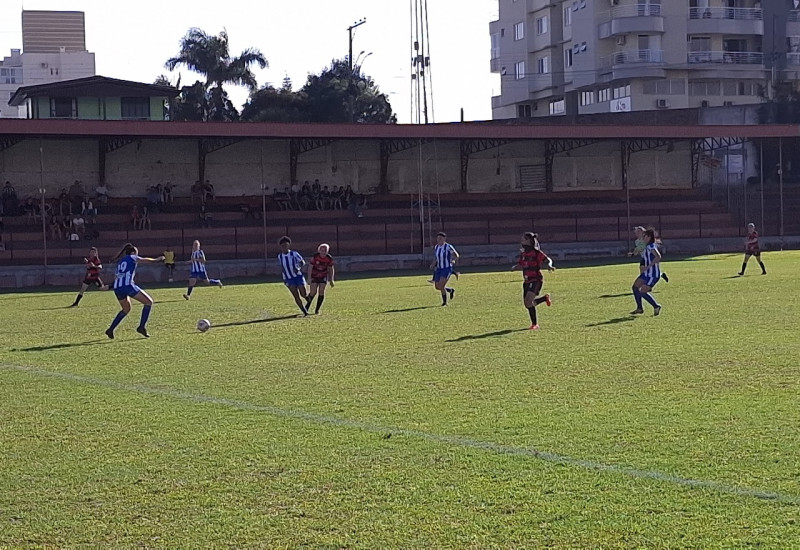 Avaí/Kindermann se impôs mesmo jogando em São Miguel do Oeste (Foto: Stenio Wathier/JRTV)