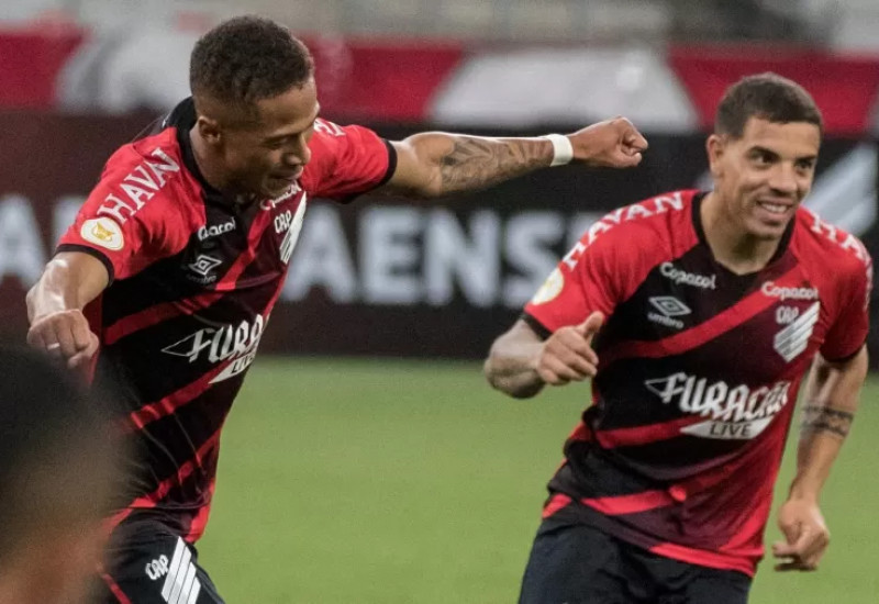 Imagem: Robson Mafra/AGIF