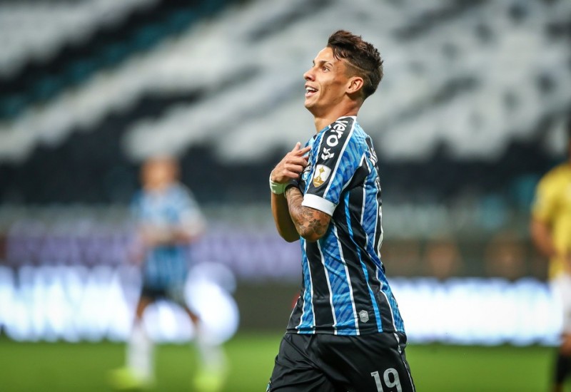 Ferreirinha anotou o gol que abriu o caminho para mais uma vitória gremista