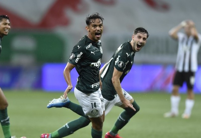 Gustavo Scarpa abriu o caminho da classificação palmeirense