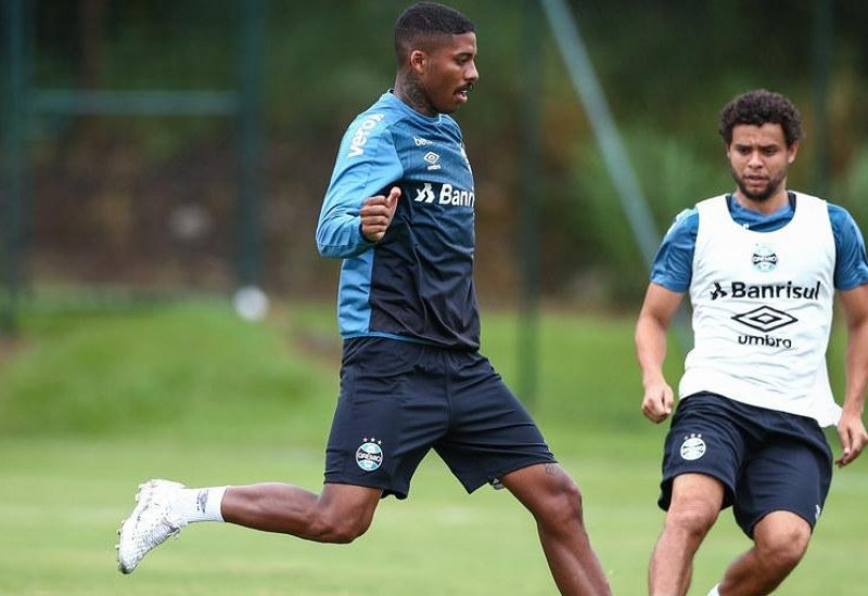 Grêmio pode ter três volantes ou insistir com Jean Pierre no meio de campo
