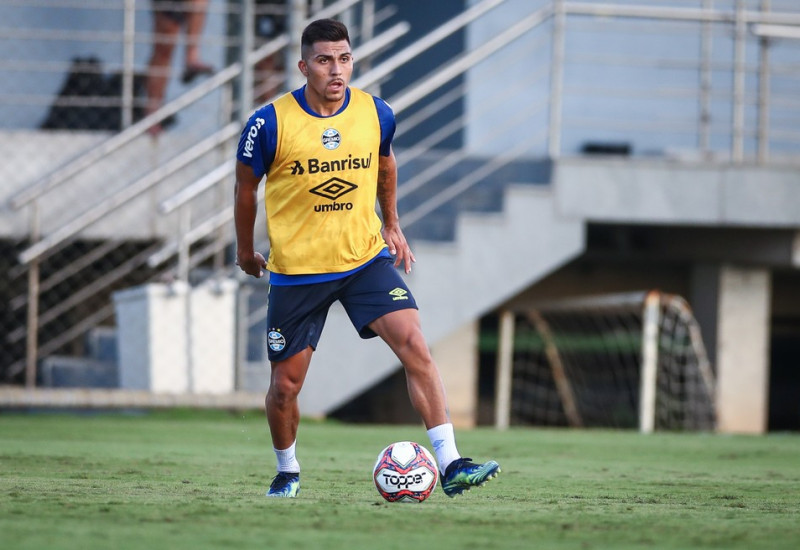 Pinares engrossa a lista dos desfalques do Grêmio para enfrentar o Independiente Del Valle