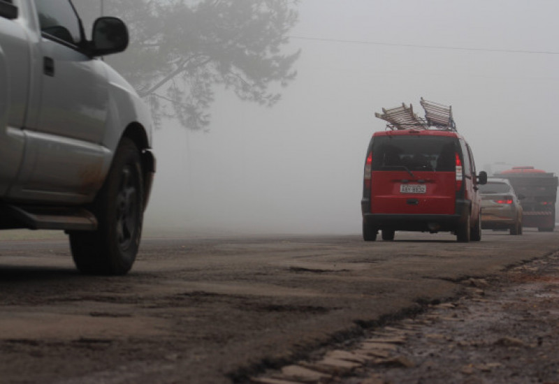 Em dia de neblina, situação de trafegabilidade na BR 163 fica ainda pior