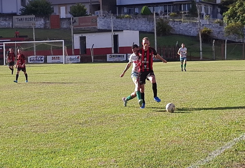 Rafa Mallmann (07), atacante do Guarani, vive boa fase (Foto: Stenio Wathier/JRTV)
