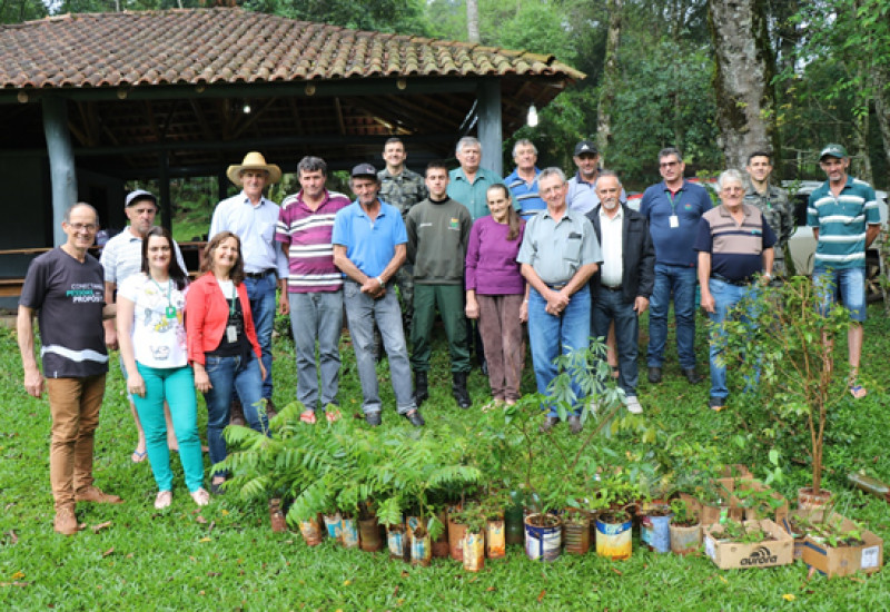 Projeto de cercamento do Rio Camboim, em São Miguel do Oeste/SC 