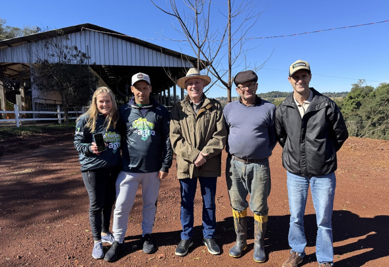 Edivani Dalla Rosa, Eliezer Perin, Edemar Fronchetti, Olir Dalla Rosa e Jocimar Frigo