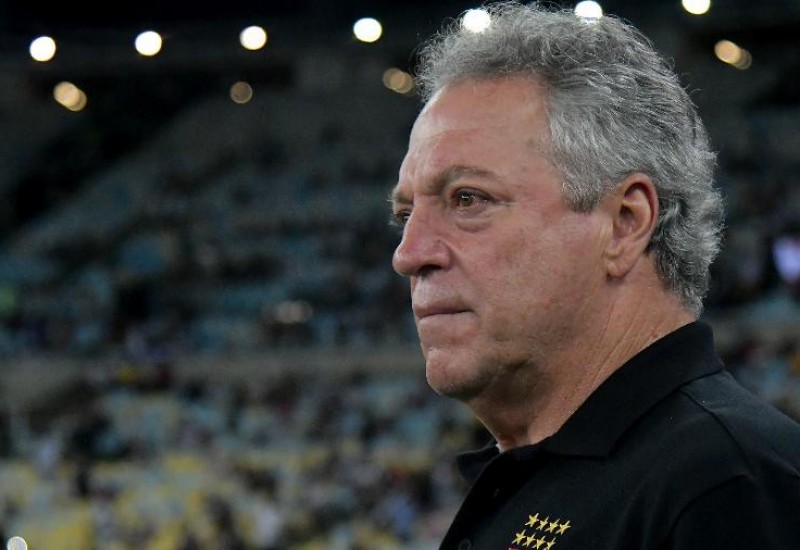 Abel Braga tem contrato com o Inter até fevereiro de 2021