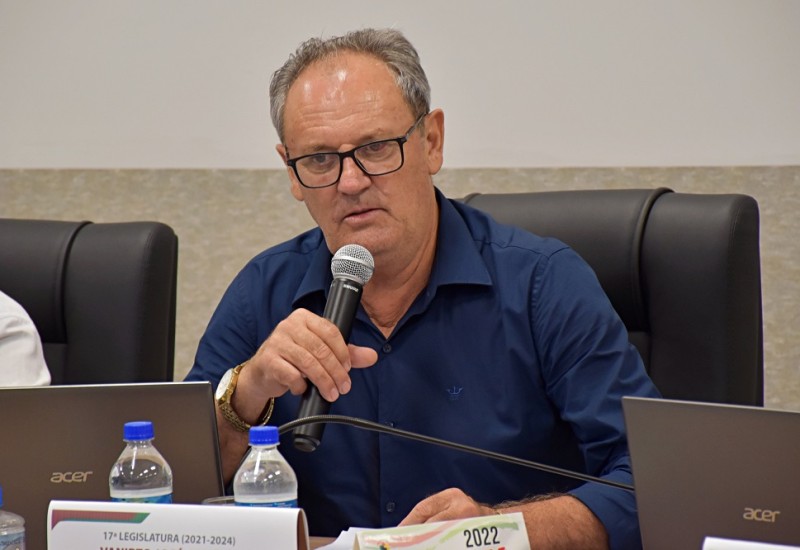 Vanirto Conrad sugere medidas de apoio a agricultores atingidos pela estiagem. Foto: Tiarajú Goldschmidt/Câmara de Vereadores