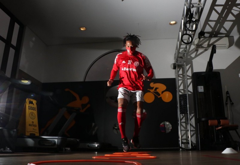 Abel Hernández em treino do Inter na academia em São Paulo — Foto: Divulgação/Inter